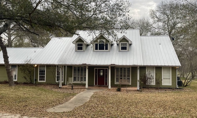 Brenham House | Unwind at Lazy Rooster: Spa Retreat for the Whole Family