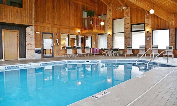 Kenton Hotel | Family-Friendly Stay at Country Hearth Inn & Suites Kenton