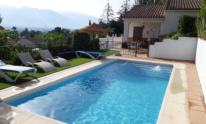 Padul Cottage | Idyllic Country Holiday Home with Private Pool & Ocean View