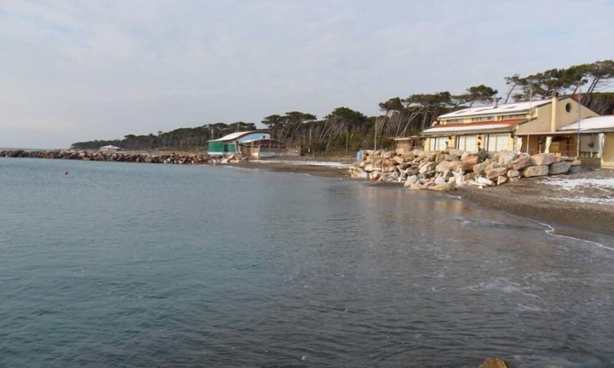 Cecina House | Scenic Country Holiday Home with Pool and Ocean Views