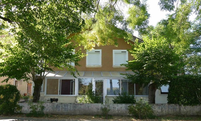 Roquefort House | Idyllic Country Home with Ocean View & Kitchen Amenities