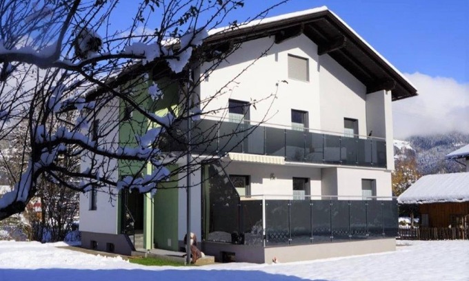 Mauthen Villa | Inviting Country House in Koetschach-Mauthen with Breakfast