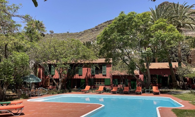 Agaete House | Idyllic Country House with Pool & Mountain Views