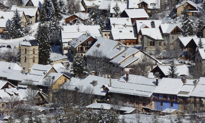 Montgenevre House | Idyllic Country House Near Ski Trails & Summer Hiking