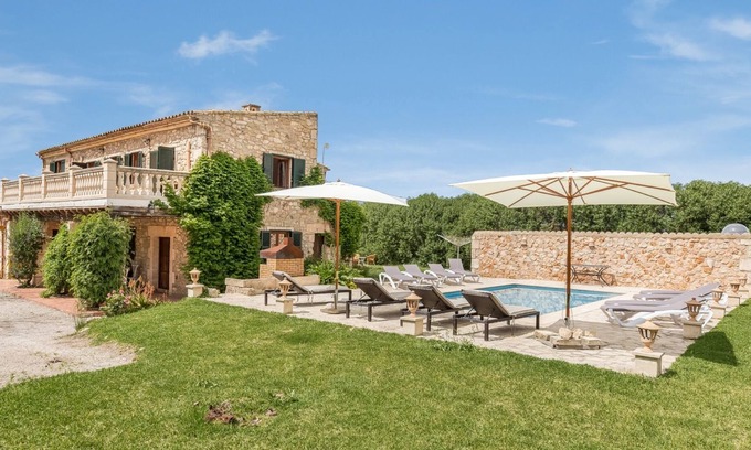 Sineu Villa | Country House "Borgata Roggio" with Private Pool & Wi-Fi