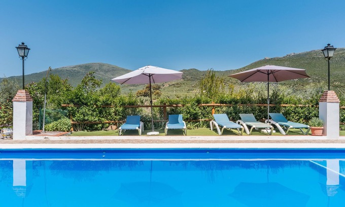 Carcabuey House | Country House 'Casa Rural Puente Piedra' with Mountain View, Wi-Fi and Air Conditioning