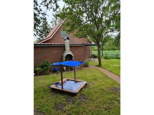 Norden Apartment | Charming Country House Retreat with Garden for Families
