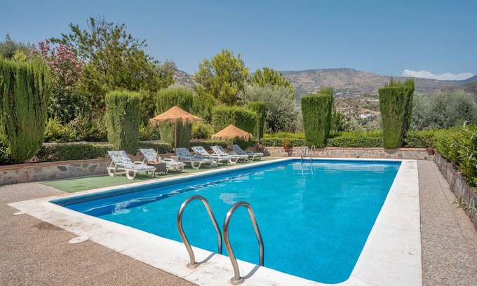 Orgiva House | Country House 'Delia' with Mountain View, Shared Pool and Wi-Fi