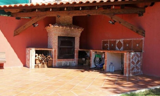 Vadillo House | Guest Rated 10/10: El Mirador De Campumedra with Spa & Views
