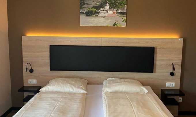 Doerscheid House | Charming Retreat at The Loreley Hotel - Pet Friendly & Spa
