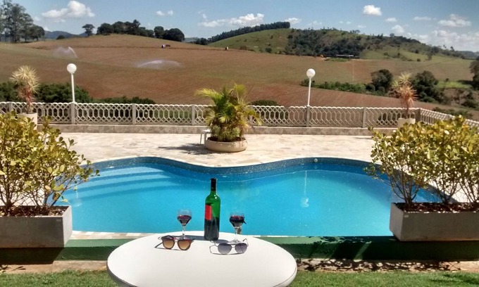Socorro House | Experience Tranquility and Comfort at Country House Kings