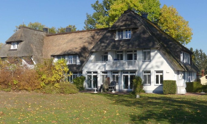 Stolpe auf Usedom Apartment | Tranquil Country House on the Lagoon in Stolpe, Usedom