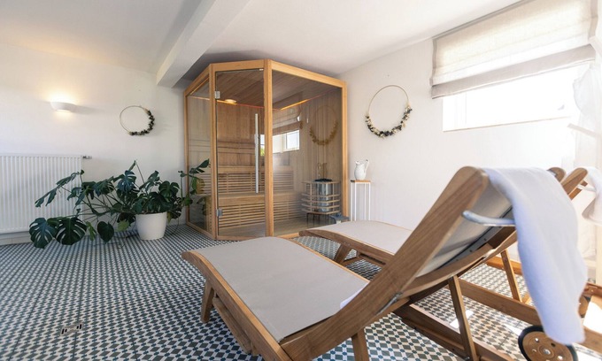 Blaufelden Cottage | Country house Paco - family vacation with sauna, fireplace and large garden to relax in