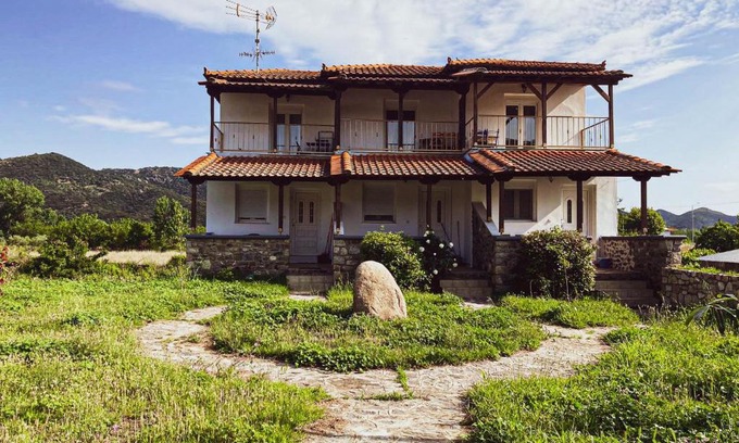 Sikia Apartment | Relaxing Country House Retreat in Sykia - Family & Pet Friendly