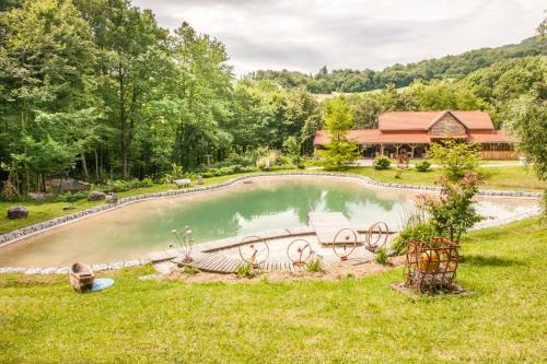 Kraljevec Sesvetski House | Relaxing Country House with Pool in Medvednica Nature Park