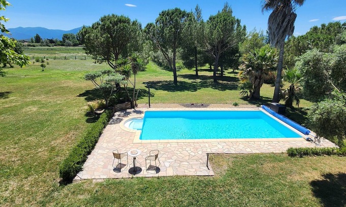 Bages House | Relaxing Country House with Pool and Ocean Views