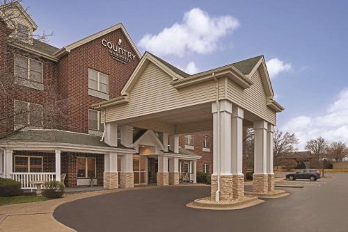 Schaumburg Hotel | Discover Comfort at Country Inn & Suites, Schaumburg IL