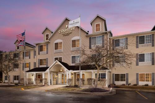 Springfield Hotel | Pet-Friendly Country Inn & Suites in Springfield, OH
