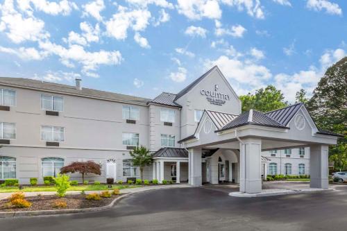Newport News Hotel | Comfortable Stay at Country Inn & Suites, Newport News VA