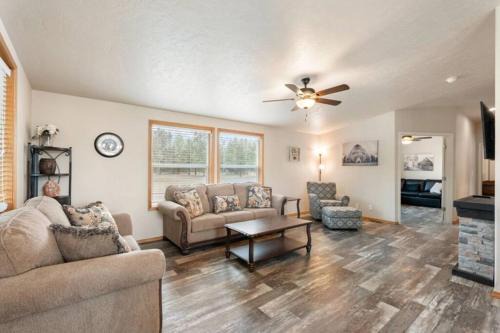 Deer Park House | Discover Tranquil Country Living in a Welcoming Town