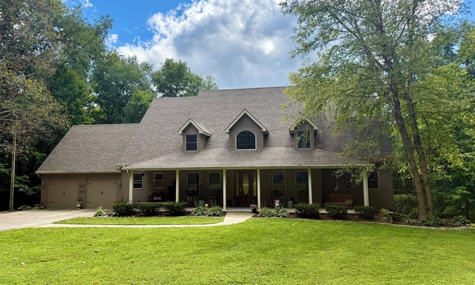 Bellmore House | Country living just 4 miles from Crawfordsville