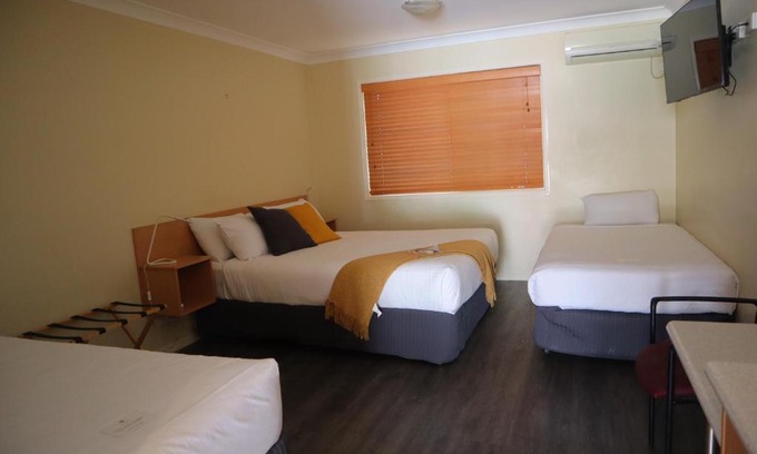 Gayndah Hotel | Explore Country Roads Motor Inn Gayndah - 4-Star Comfort