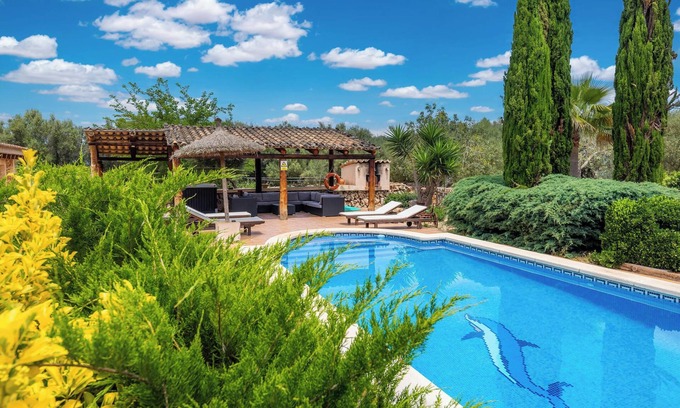 Sencelles Villa | Relaxing Retreat at CountryHome Cas Mostatxet with Views