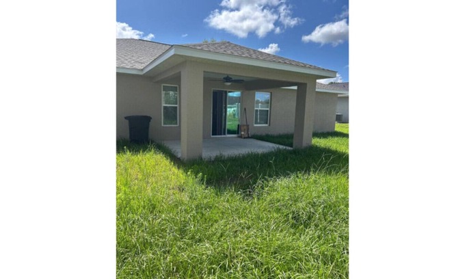 Ocala House | Countryside Comfort at Ocala Oaks