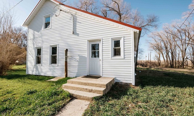 Mills Cabin | Top-Rated County Line Cabin with Family-Friendly Amenities