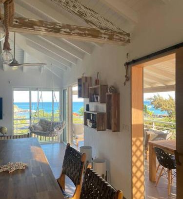 La Savane Apartment | Beachside Retreat: Pet & Child Friendly, Steps to the Shore