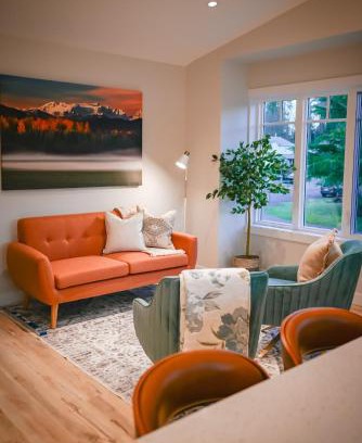 Courtenay Apartment | Courtenay Luxe Suite