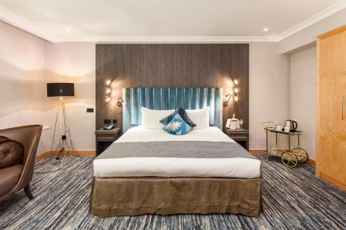 Carnaby Hotel | Elegant Courthouse Hotel London with Pool and Dining Options