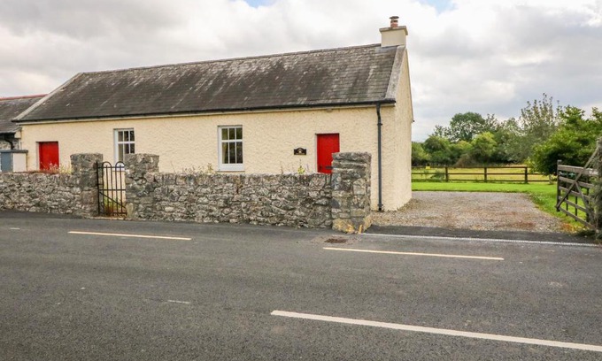 Lorrha House | Impressive Courthouse: Pet Friendly & Top Rated Stay