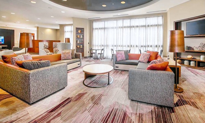 Merrifield Hotel | Exceptional Courtyard by Marriott Dunn Loring Fairfax Hotel