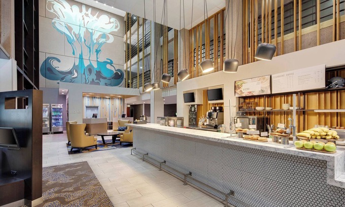 North Loop Hotel | Discover Comfort at Courtyard by Marriott Austin-University Area