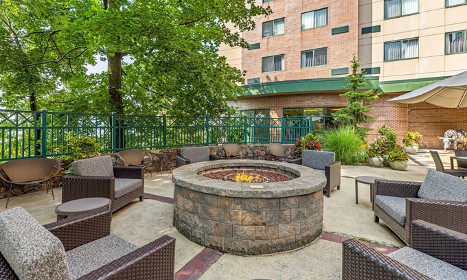 Piety Corner Hotel | Top-Rated Courtyard by Marriott Boston Waltham Awaits You