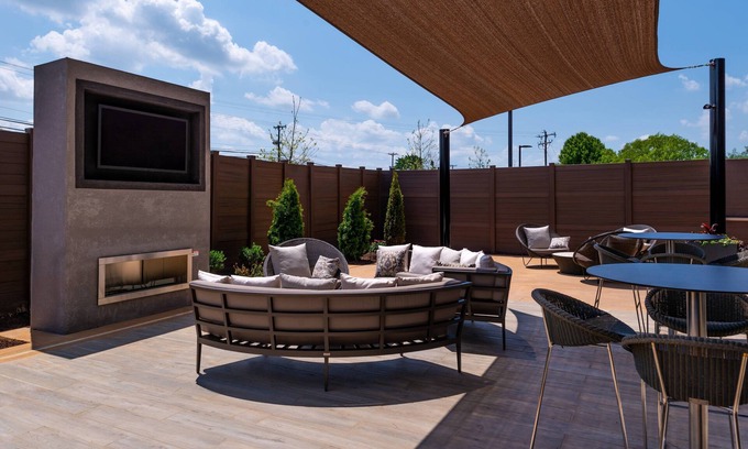 Paw Creek Hotel | Experience Comfort at Courtyard by Marriott Charlotte Northlake