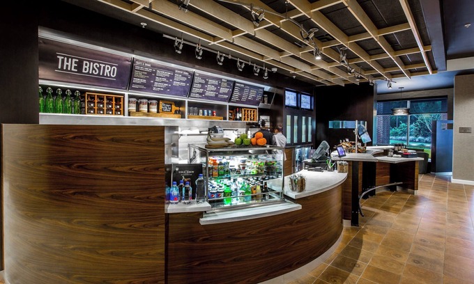 Cayce Hotel | Relaxing Retreat at Courtyard by Marriott Columbia Cayce