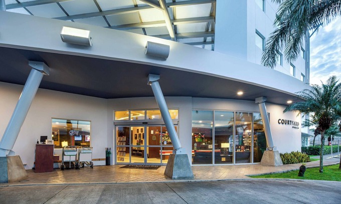 Alajuela Hotel | Top-Rated Courtyard by Marriott San Jose Airport Retreat