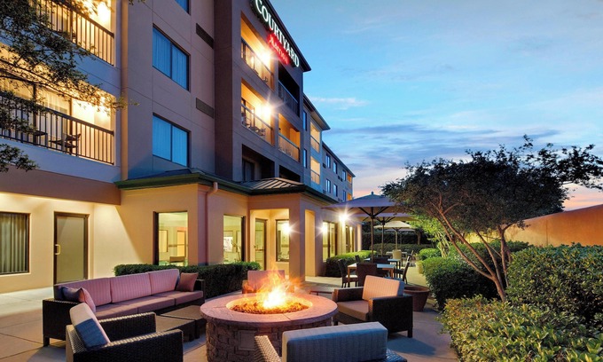Mesquite Hotel | Discover Courtyard by Marriott Dallas Mesquite: Ideal for Families