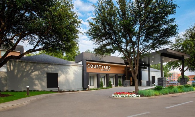 Plano Hotel | Comfortable Stay at Courtyard by Marriott Dallas Plano