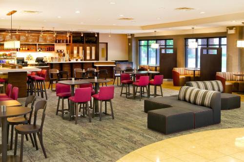 Gettysburg Hotel | Discover Courtyard by Marriott Gettysburg: Family-Friendly Retreat