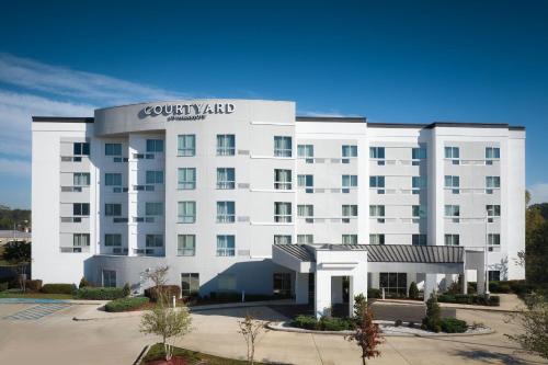 Hammond Hotel | Comfort Meets Convenience at Courtyard by Marriott Hammond