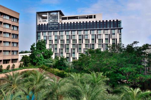 Hyderabad Hotel | Elegant Stay at Courtyard by Marriott Hyderabad with Spa & Pool