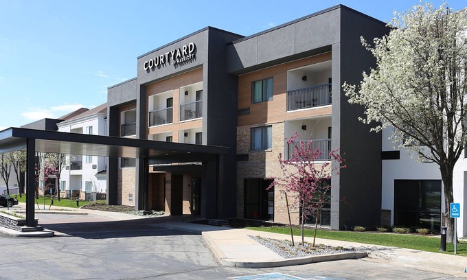 Layton Hotel | Discover Comfort at Courtyard by Marriott Layton