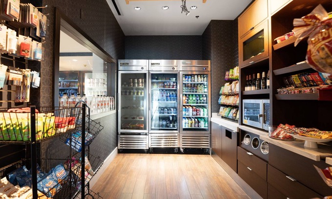 Los Angeles Hotel | Modern Stay at Courtyard by Marriott LAX with Top Amenities