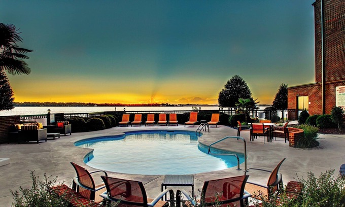 New Bern Hotel | Discover Comfort at Courtyard by Marriott New Bern
