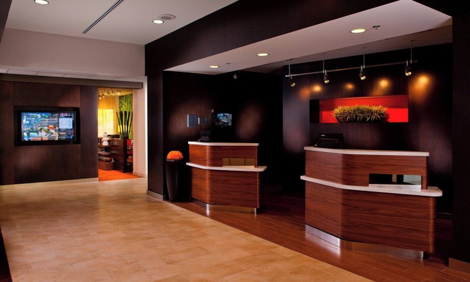 Metairie Hotel | Tranquil Getaway at Courtyard by Marriott New Orleans Metairie