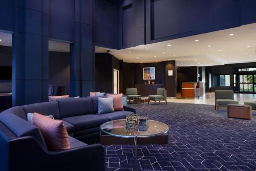 Newark Hotel | Comfortable Stay at Courtyard by Marriott Newark Silicon Valley