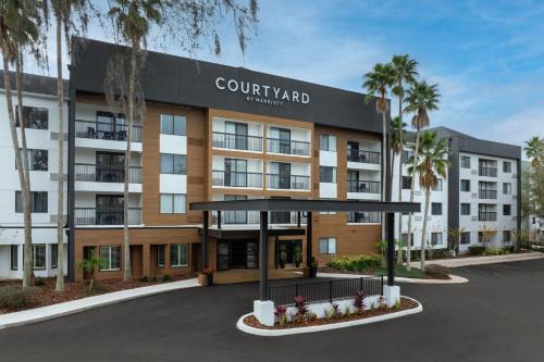 Orlando Hotel | Comfortable Courtyard by Marriott Near UCF with Pool
